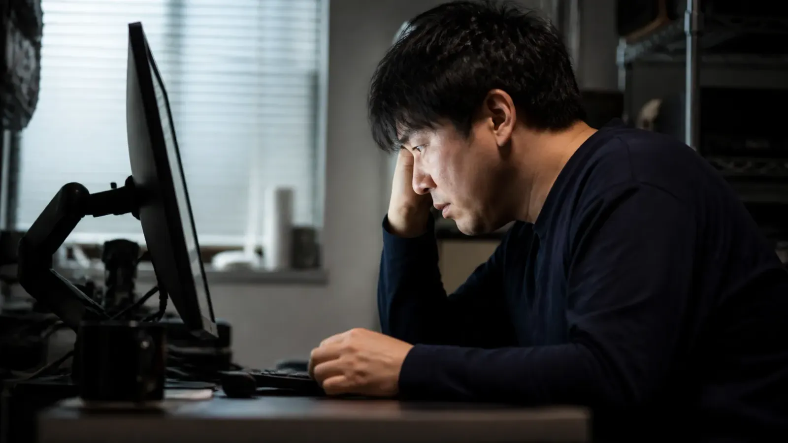 巻き肩 肩こり 改善方法